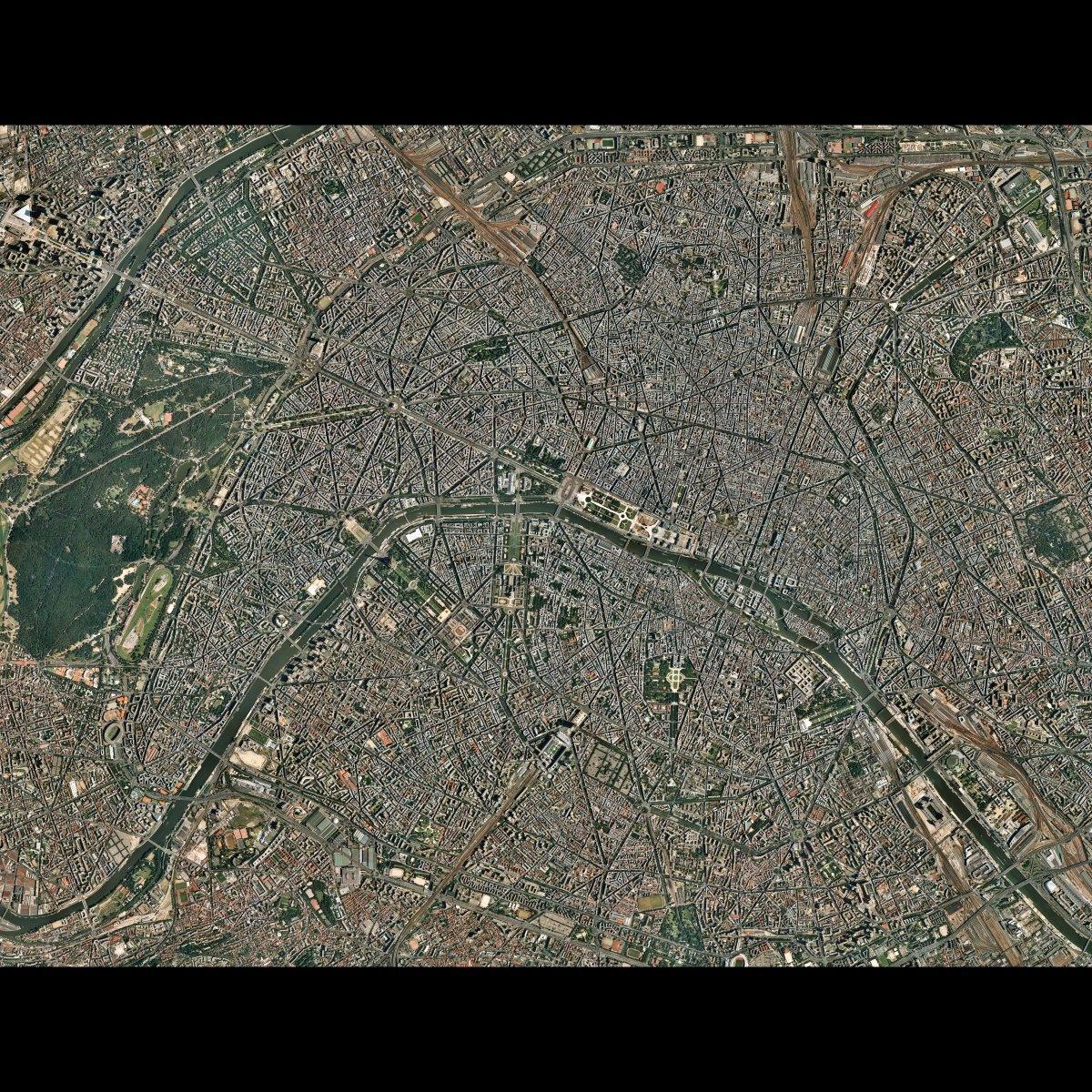 Kat jeyografik satelit Paris